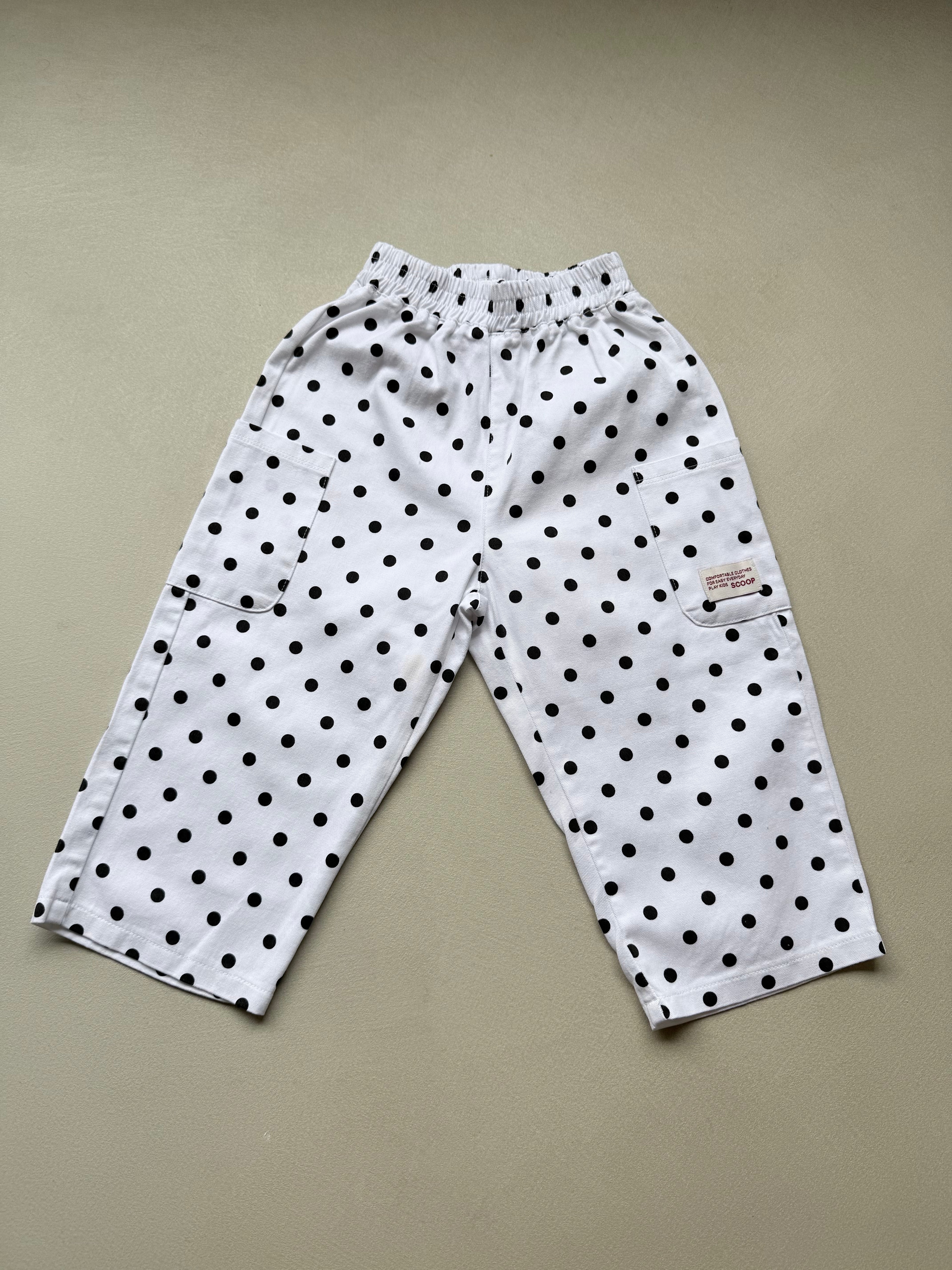 Dot pants