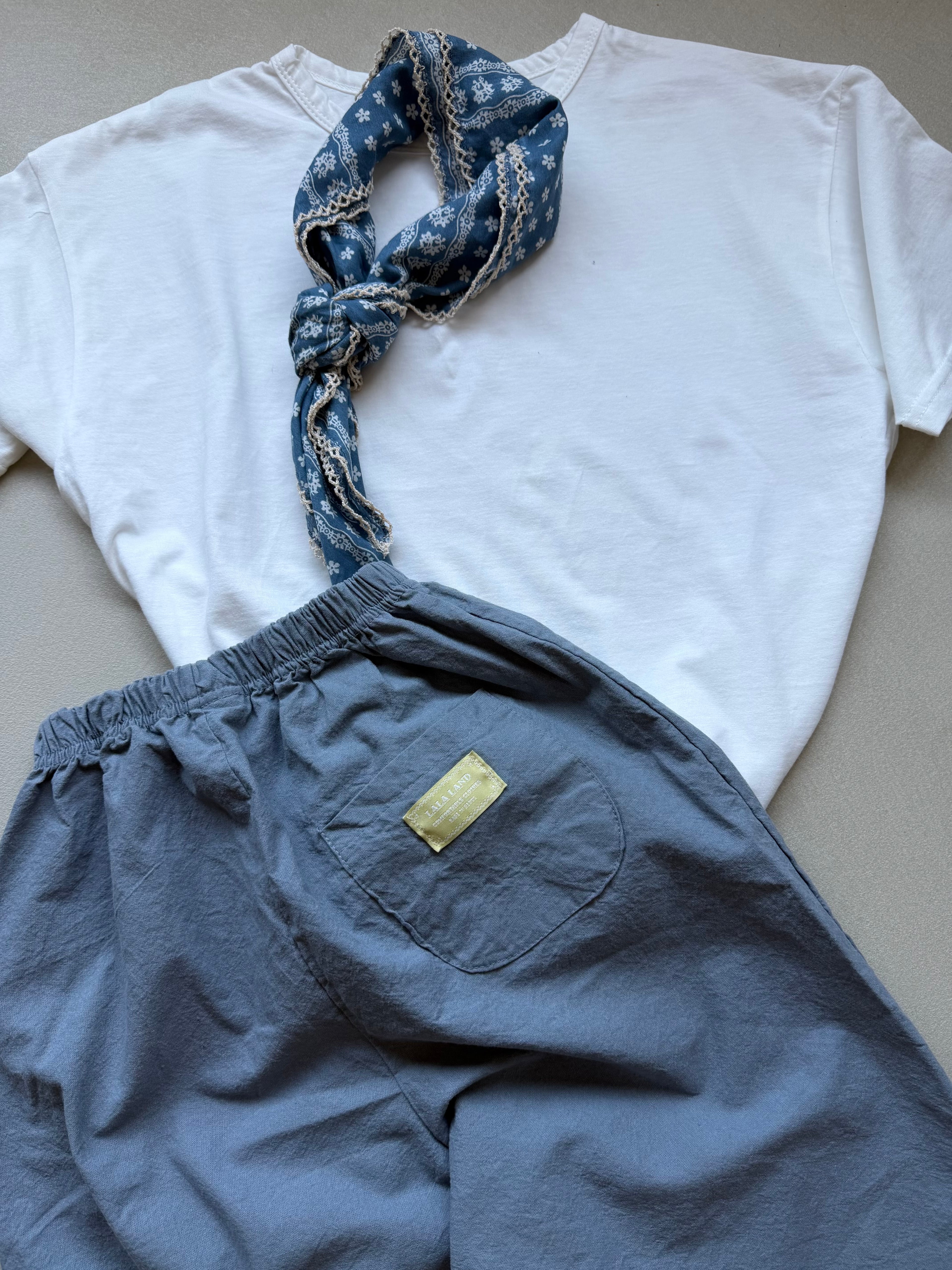 Cotton pants light blue