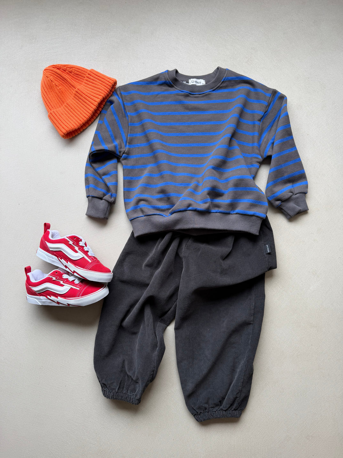 Stripe sweater charcoal