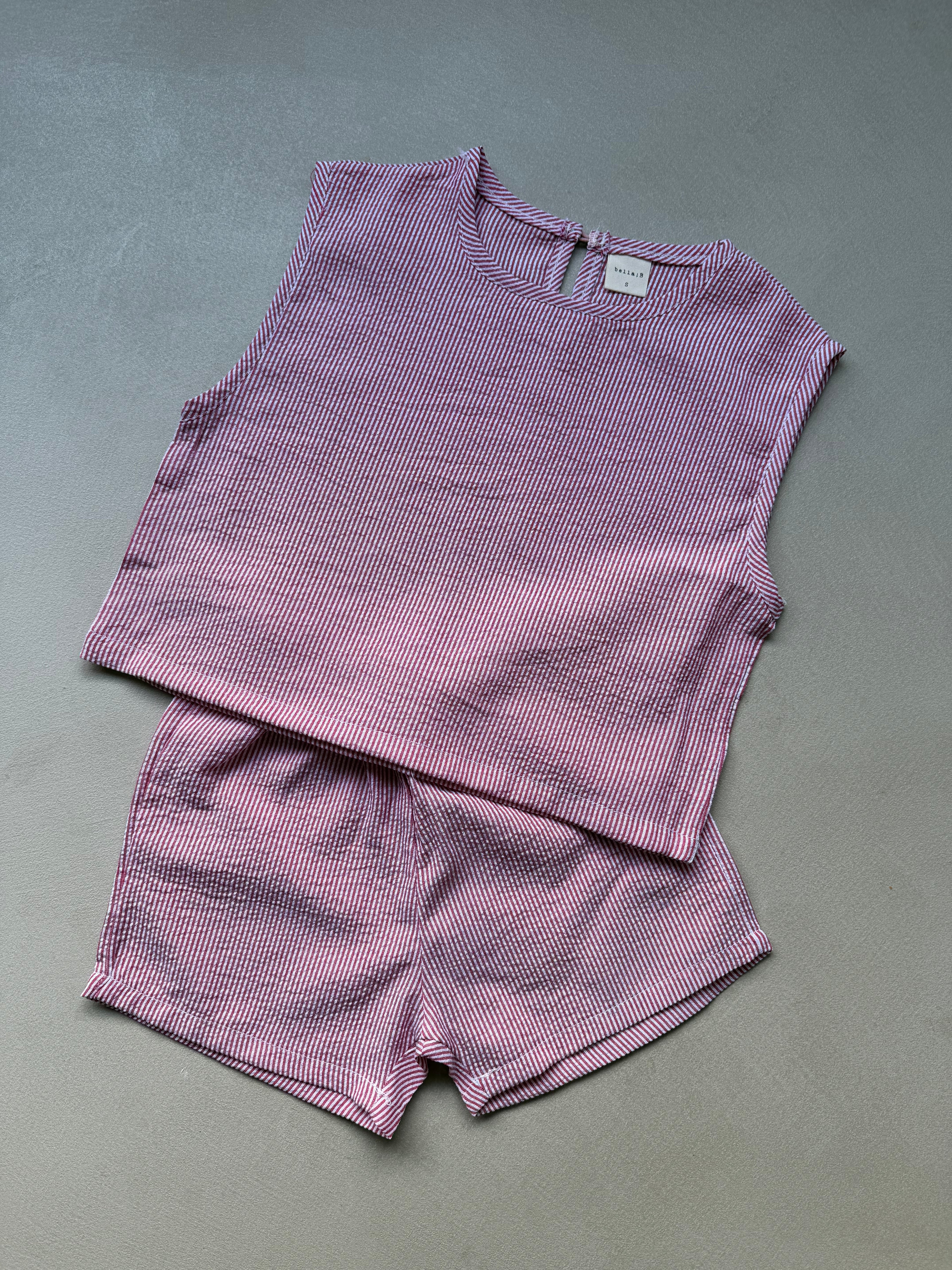 Red stripe set