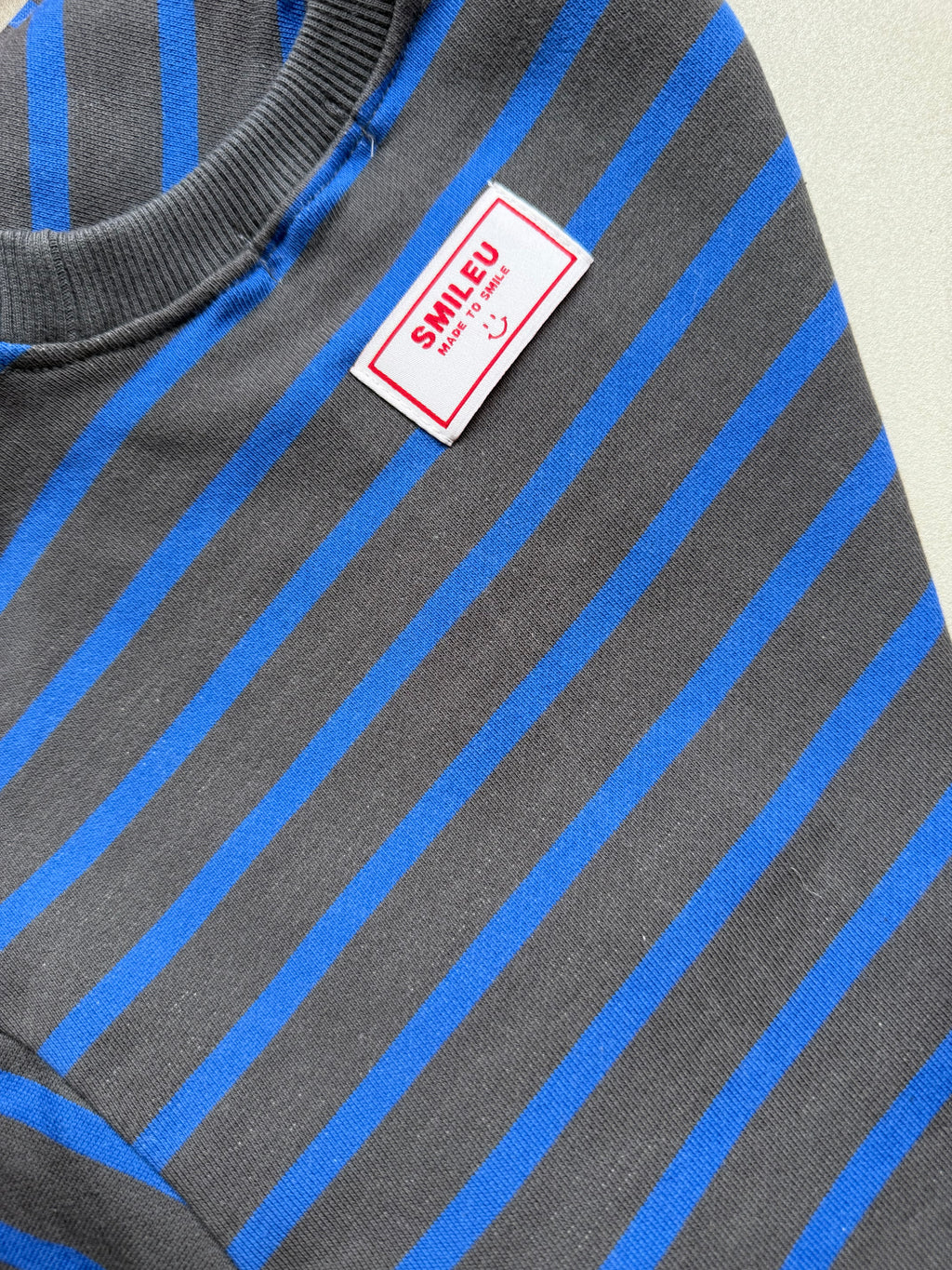 Stripe sweater charcoal