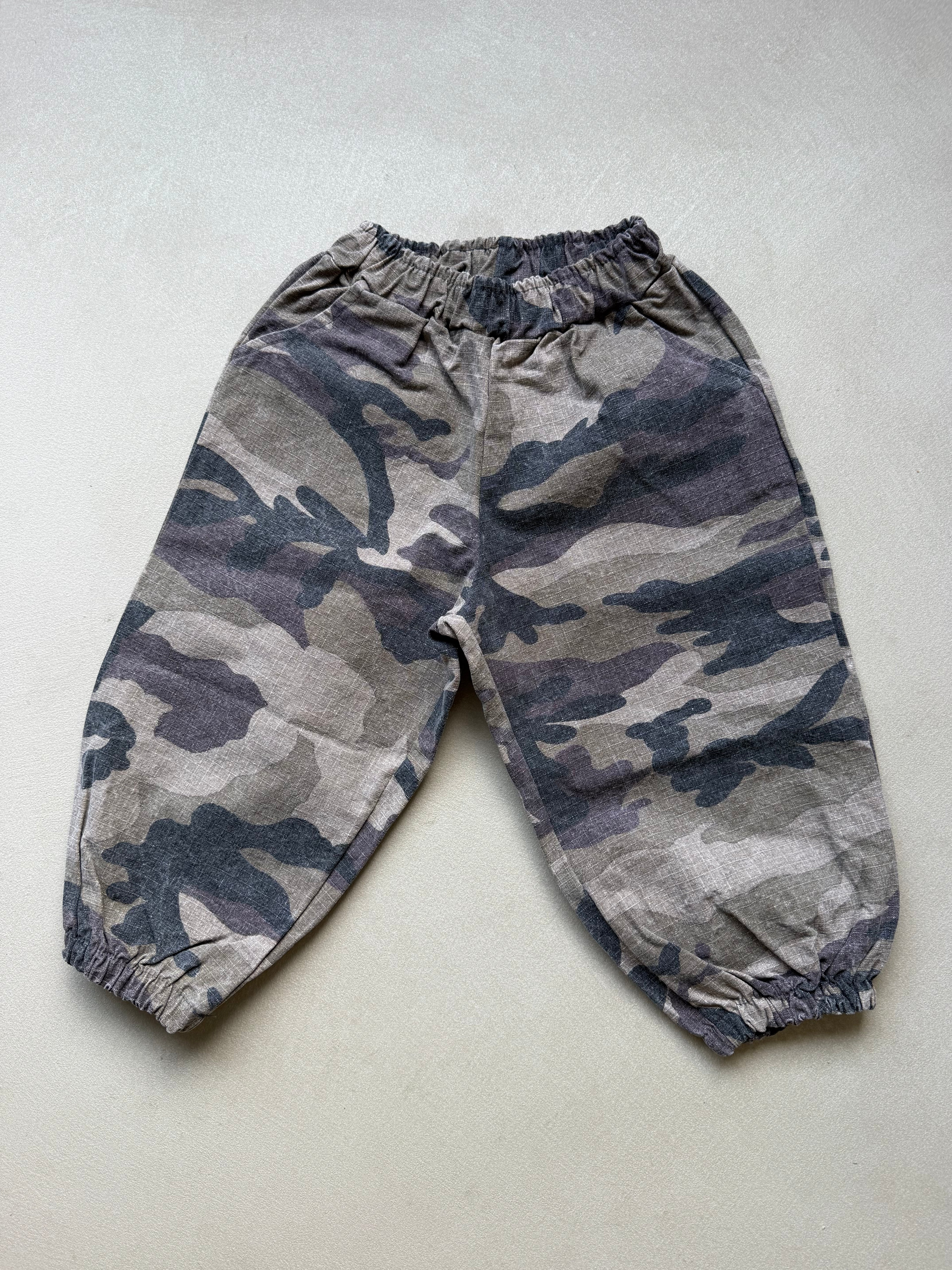 Camo pants
